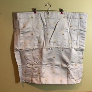 NWT Thomasville Set of 2 European Shams